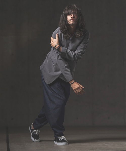 GLIMCLAP（グリムクラップ）の「mj8363-Stretch Dungaree collar-less jacket ジャケット（ノーカラージャケット・メンズ・インディゴブルー/ブラック・M/L/S）」の4枚目の写真