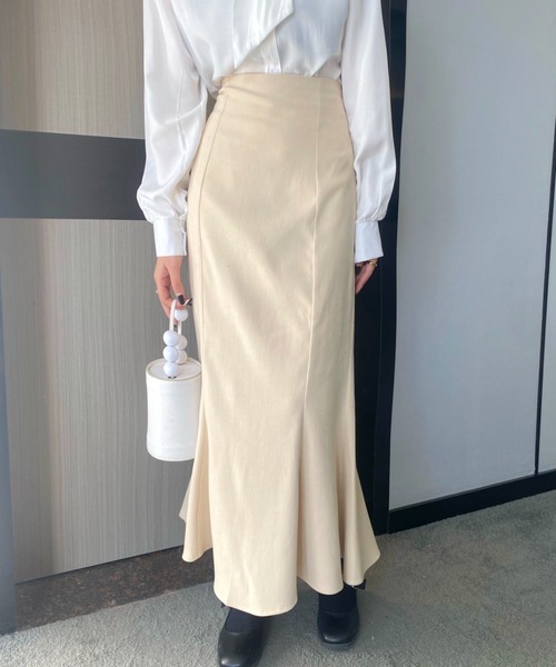 Diosfront（ディオスフロント）の「バックスリットハイウエストマキシ丈マーメイドスカート（スカート・レディース・モカ/ベージュ/ダークグリーン/ワインレッド/チャコールグレー/ラベンダー/グレイッシュベージュ・S/M/L）」の13枚目の写真