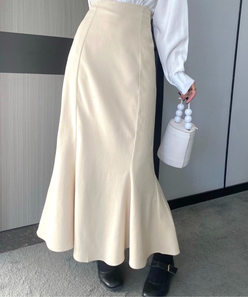 Diosfront（ディオスフロント）の「バックスリットハイウエストマキシ丈マーメイドスカート（スカート・レディース・モカ/ベージュ/ダークグリーン/ワインレッド/チャコールグレー/ラベンダー/グレイッシュベージュ・S/M/L）」の17枚目の写真