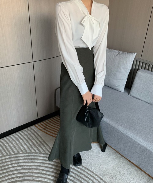 Diosfront（ディオスフロント）の「バックスリットハイウエストマキシ丈マーメイドスカート（スカート・レディース・モカ/ベージュ/ダークグリーン/ワインレッド/チャコールグレー/ラベンダー/グレイッシュベージュ・S/M/L）」の22枚目の写真