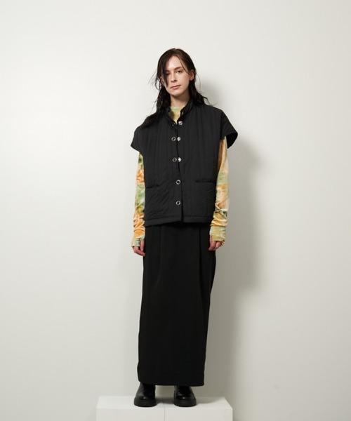 Solace(ソレイス)の「ストライプキルティング中綿ベスト(ダウンベスト・レディース・アイボリー/ブラック・FREE)」の3枚目の写真