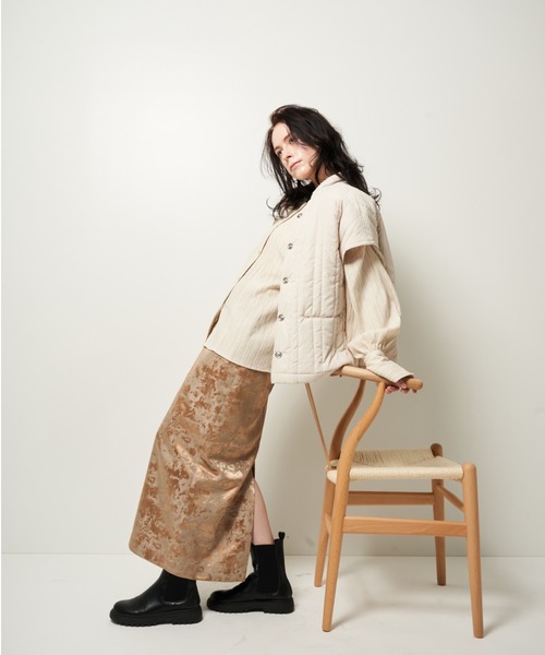 Solace(ソレイス)の「ストライプキルティング中綿ベスト(ダウンベスト・レディース・アイボリー/ブラック・FREE)」の18枚目の写真