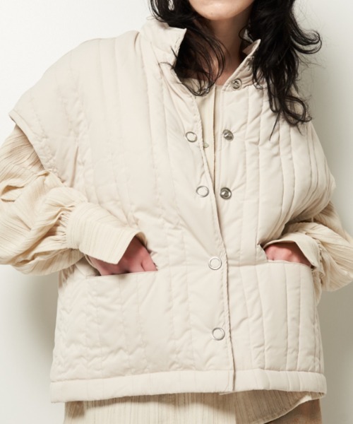 Solace(ソレイス)の「ストライプキルティング中綿ベスト(ダウンベスト・レディース・アイボリー/ブラック・FREE)」の17枚目の写真