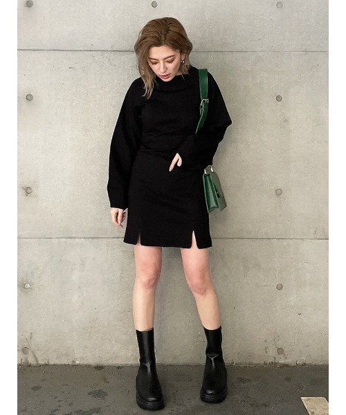 ENVYM（アンビー）の「スリットパネルポンチＯＰ（ワンピース・レディース・ブラック/グレー・FREE）」の3枚目の写真