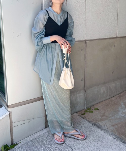 feepur(フェピュール)の「グリッターシアータイトスカート(スカート・レディース・ブラック/ベージュ/ブルー・SMALL/MEDIUM)」の17枚目の写真