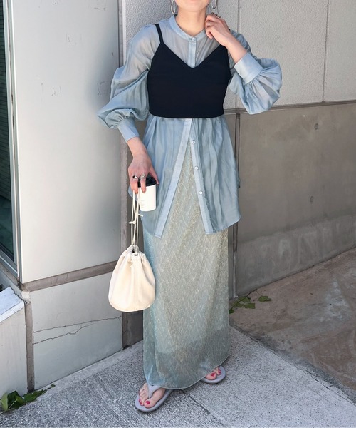 feepur(フェピュール)の「グリッターシアータイトスカート(スカート・レディース・ブラック/ベージュ/ブルー・SMALL/MEDIUM)」の15枚目の写真