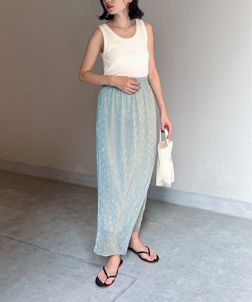 feepur(フェピュール)の「グリッターシアータイトスカート(スカート・レディース・ブラック/ベージュ/ブルー・SMALL/MEDIUM)」の18枚目の写真