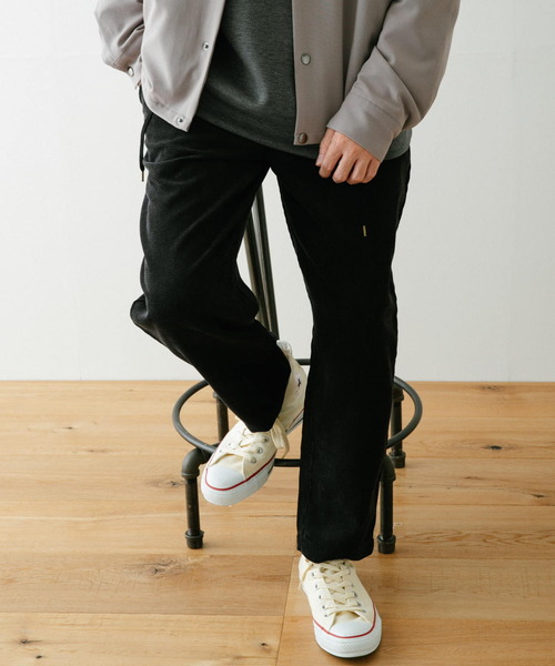 ITEMS URBANRESEARCH（アイテムズ アーバンリサーチ）の「スプリング ワッフルコーデュロイパンツ（その他パンツ・メンズ・ベージュ/ブラック/カーキ・LARGE/MEDIUM）」の2枚目の写真