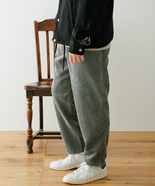 ITEMS URBANRESEARCH（アイテムズ アーバンリサーチ）の「スプリング ワッフルコーデュロイパンツ（その他パンツ・メンズ・ベージュ/ブラック/カーキ・LARGE/MEDIUM）」の6枚目の写真
