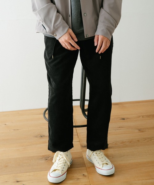 ITEMS URBANRESEARCH（アイテムズ アーバンリサーチ）の「スプリング ワッフルコーデュロイパンツ（その他パンツ・メンズ・ベージュ/ブラック/カーキ・LARGE/MEDIUM）」の7枚目の写真