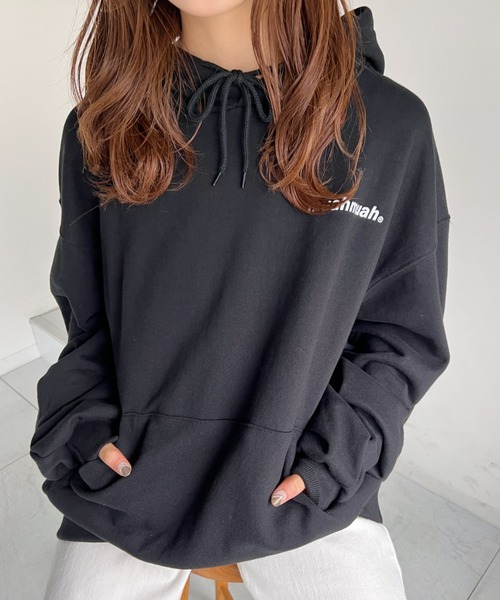 30%OFF 送料無料  muah muah ムーアムーア POINT LOGO OVERFIT HOODIE ポイントロゴ オーバーフィットフーディー プルオーバーパーカー裏起毛 muahmuah 30%OFF 送料無料 muah ムーアムーア POINT LOGO