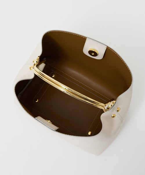 VIOLAd'ORO（ヴィオラドーロ）の「【VIOLAd’ORO】SYDNEY（ハンドバッグ・レディース・オフホワイト/チャコールグレー・フリー）」の11枚目の写真