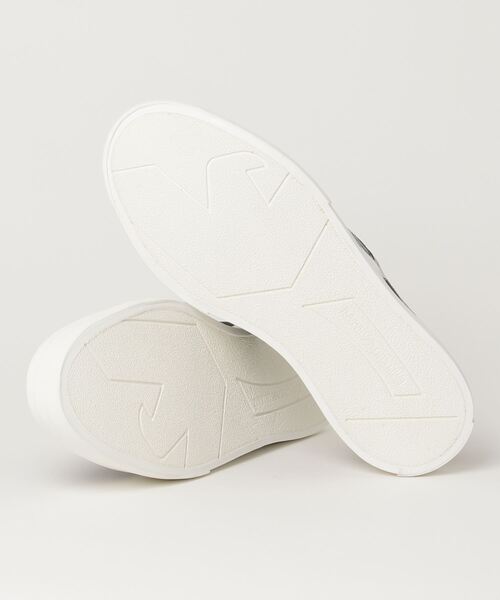 EMPORIO ARMANI(エンポリオアルマーニ)の「【エンポリオ アルマーニ】ストライプ×ロゴ スリッポン(スリッポン・メンズ・ブルー系その他・8/7/10/9/6)」の5枚目の写真