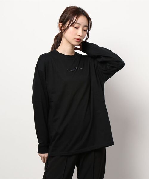 ehka sopo（エヘカソポ）の「ワンポイントロゴロンT（Tシャツ/カットソー・レディース・オフホワイト/ブラック/ベージュ・ﾌﾘ-）」の7枚目の写真