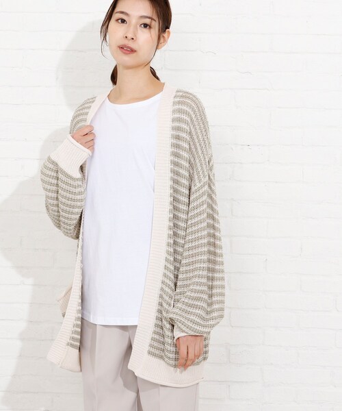 SHOO・LA・RUE（シューラルー）の「◆リネンライクざっくりリリヤーンカーディガン（カーディガン/ボレロ・レディース・ライトブルー/オフホワイト/ピンク/サンドベージュ/ホワイト系5/ライトグリーン系2/イエロー系2・00）」の5枚目の写真