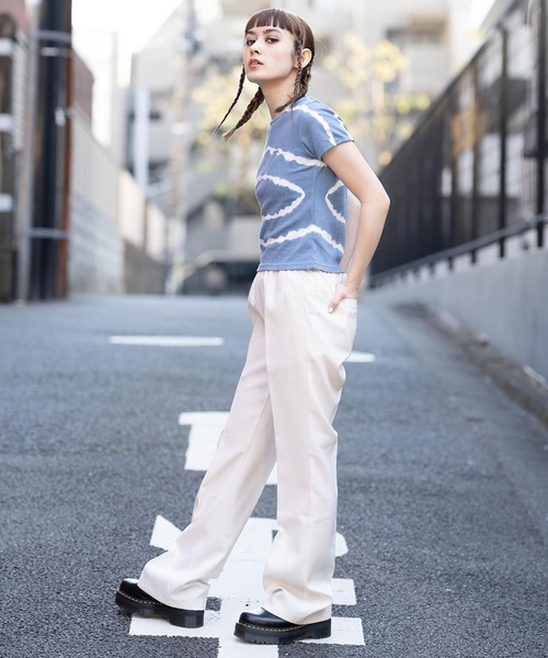 X-girl(エックスガール)の「CIRCLE TIE-DYE S/S BABY TEE(Tシャツ/カットソー・レディース・ネイビー/ベージュ・M/S)」の7枚目の写真