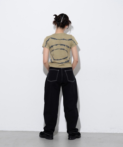 X-girl(エックスガール)の「CIRCLE TIE-DYE S/S BABY TEE(Tシャツ/カットソー・レディース・ネイビー/ベージュ・M/S)」の19枚目の写真