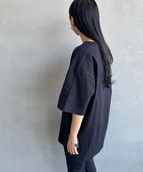 HANES（ヘインズ）の「【WEB限定】[HANES/ヘインズ] BEEFY  XXL/XXXL ビッグシルエットパックT（Tシャツ/カットソー・レディース・ホワイト/ブラック・XX-LARGE/XXX-LARGE）」の5枚目の写真