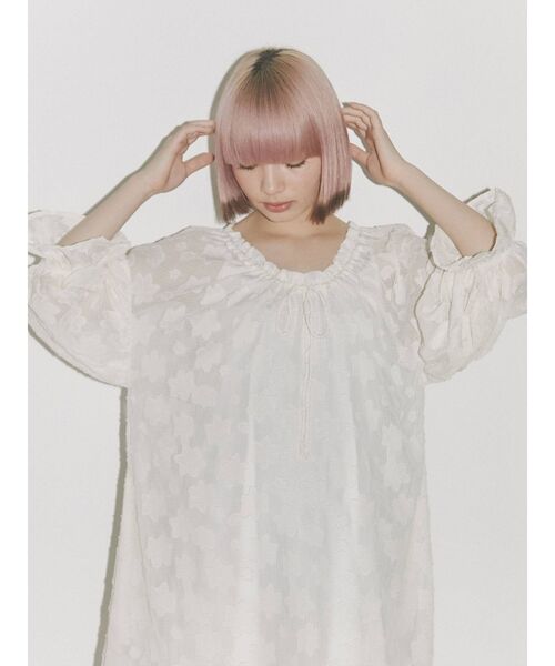 merry jenny（メリージェニー）の「シアーflowerパフギャザーワンピース（ワンピース・レディース・ブラック/レッド/アイボリー・FREE）」の10枚目の写真