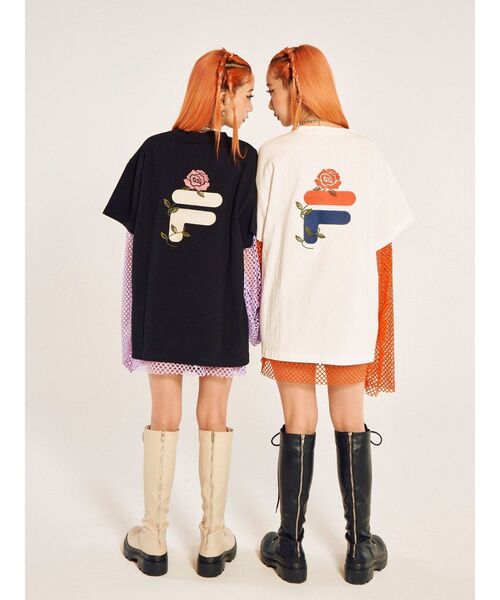 FILA（フィラ）の「FILA Tシャツ【コラボ】（Tシャツ/カットソー・レディース・ブラック/オフホワイト/ブルー・MEDIUM）」の5枚目の写真