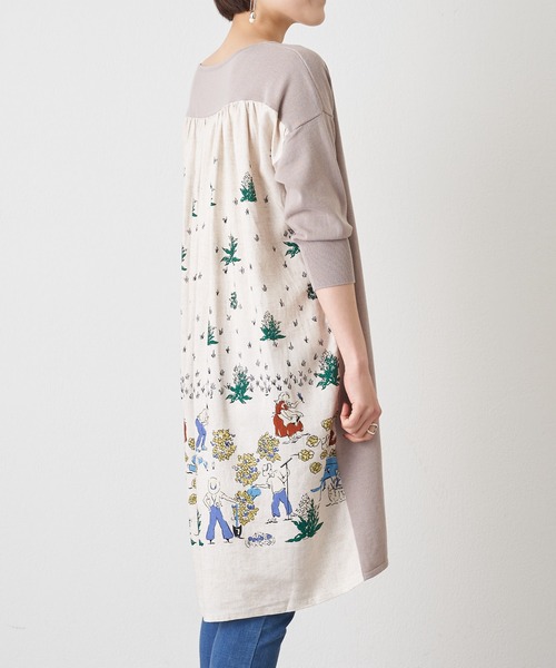 BEARDSLEY（ビアズリー）の「ガーデンプリントニット（ニット/セーター・レディース・ベージュ/ブルー・FREE）」の6枚目の写真