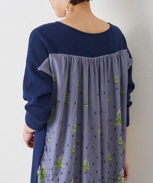 BEARDSLEY（ビアズリー）の「ガーデンプリントニット（ニット/セーター・レディース・ベージュ/ブルー・FREE）」の14枚目の写真