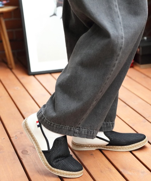 ８(eight)（エイト）の「メッシュスリッポン（スリッポン・メンズ・ブラック/ネイビー/ブラック×ホワイト/ホワイト・25.0cm/26.5cm/27.0cm/26.0cm/28.0cm/25.5cm）」の9枚目の写真