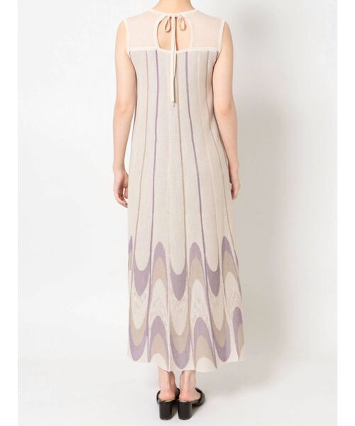 LAGUNAMOON（ラグナムーン）の「ウェーブジャガードニットワンピース（ワンピース・レディース・パープル/イエロー・SMALL/MEDIUM）」の16枚目の写真