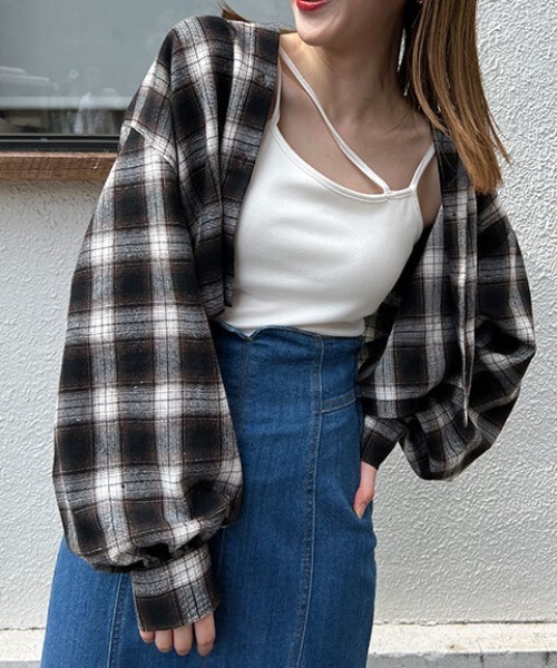 FREE'S MART(フリーズマート)の「◆ボリュームスリーブショート丈シャツ(シャツ/ブラウス・レディース・ホワイト/ブルー/ブラック系その他/ベージュ系その他・FREE)」の20枚目の写真