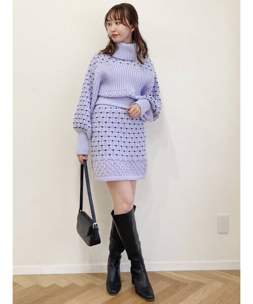 dazzlin（ダズリン）の「フラワーアートセットニットトップス（ニット/セーター・レディース・アイボリー/ブラック/パープル・FREE）」の21枚目の写真