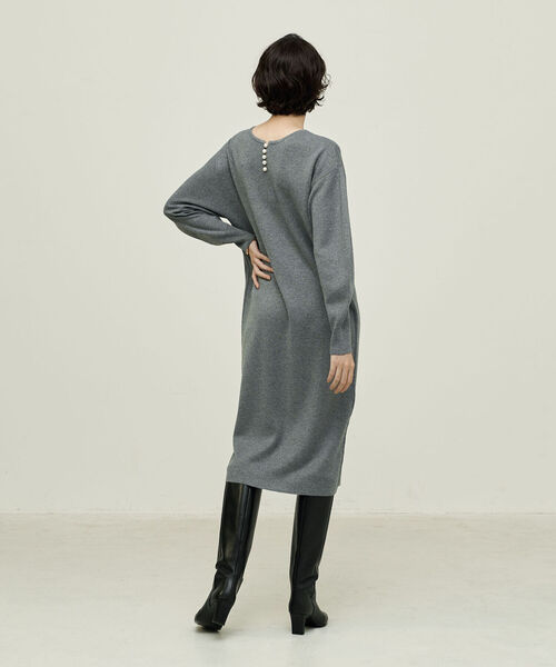 NOLLEY’S（ノーリーズ）の「◇【WEB限定】《手洗い可能》ラメ2WAYミラノリブパールワンピース（ワンピース・レディース・ベージュ/グレー・38/36）」の7枚目の写真