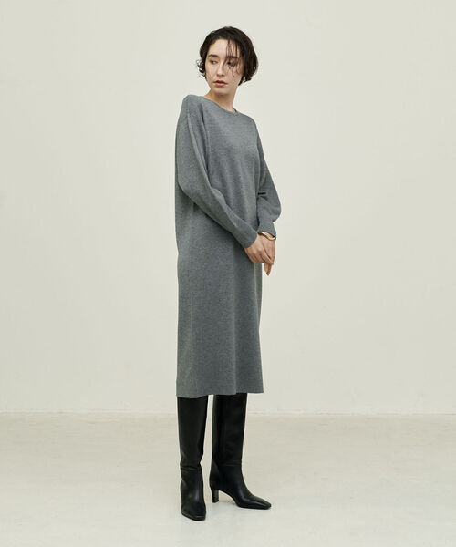 NOLLEY’S（ノーリーズ）の「◇【WEB限定】《手洗い可能》ラメ2WAYミラノリブパールワンピース（ワンピース・レディース・ベージュ/グレー・38/36）」の11枚目の写真