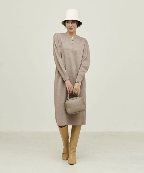 NOLLEY’S（ノーリーズ）の「◇【WEB限定】《手洗い可能》ラメ2WAYミラノリブパールワンピース（ワンピース・レディース・ベージュ/グレー・38/36）」の14枚目の写真