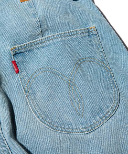 glamb(グラム)の「Baggy Tuck Denim / バギータックデニム(デニムパンツ・メンズ・ライトインディゴブルー・M/S/L)」の6枚目の写真