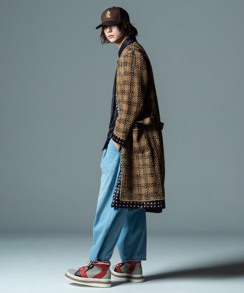 glamb(グラム)の「Baggy Tuck Denim / バギータックデニム(デニムパンツ・メンズ・ライトインディゴブルー・M/S/L)」の12枚目の写真
