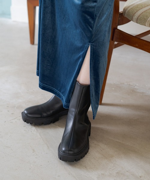 Kastane(カスタネ)の「【2022AWアイテム】厚底ミドルブーツ(ブーツ・レディース・ブラック・39/37/38)」の3枚目の写真