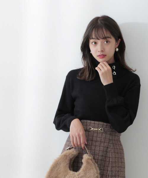 PROPORTION BODY DRESSING（プロポーションボディドレッシング）の「【美人百花11月号タイアップ 休井美郷さん着用商品】メタルバーポイントハイネック / 1212270014（ニット/セーター・レディース・ホワイト系その他/パープル/ブラック・FREE）」の21枚目の写真