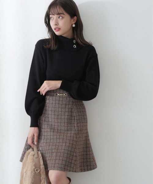 PROPORTION BODY DRESSING（プロポーションボディドレッシング）の「【美人百花11月号タイアップ 休井美郷さん着用商品】メタルバーポイントハイネック / 1212270014（ニット/セーター・レディース・ホワイト系その他/パープル/ブラック・FREE）」の5枚目の写真