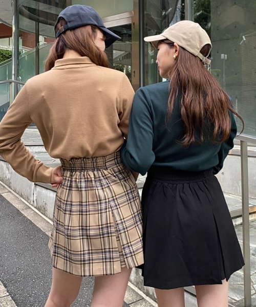 one after another NICE CLAUP（ワンアフターアナザーナイスクラップ）の「NC刺しゅうポロシャツ（ポロシャツ・レディース・ベージュ/オフホワイト/グリーン・FREE）」の5枚目の写真