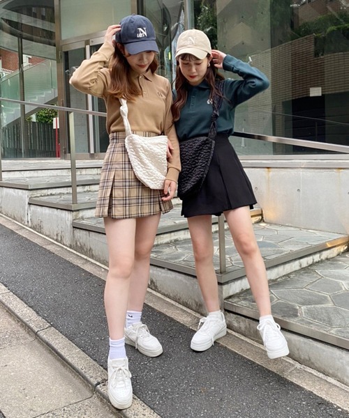 one after another NICE CLAUP（ワンアフターアナザーナイスクラップ）の「NC刺しゅうポロシャツ（ポロシャツ・レディース・ベージュ/オフホワイト/グリーン・FREE）」の21枚目の写真