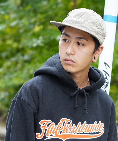 HUF（ハフ）の「HUF(ハフ) キルティング ロゴ刺繍 ベースボールキャップ（キャップ・メンズ・ベージュ/グリーン・FREE）」の7枚目の写真