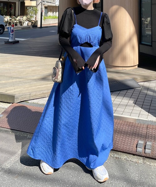 Alley by w closet（アリーバイダブルクローゼット）の「【Alley】パフスリーブニット（ニット/セーター・レディース・ブラック/オフホワイト/ブルー・FREE）」の8枚目の写真