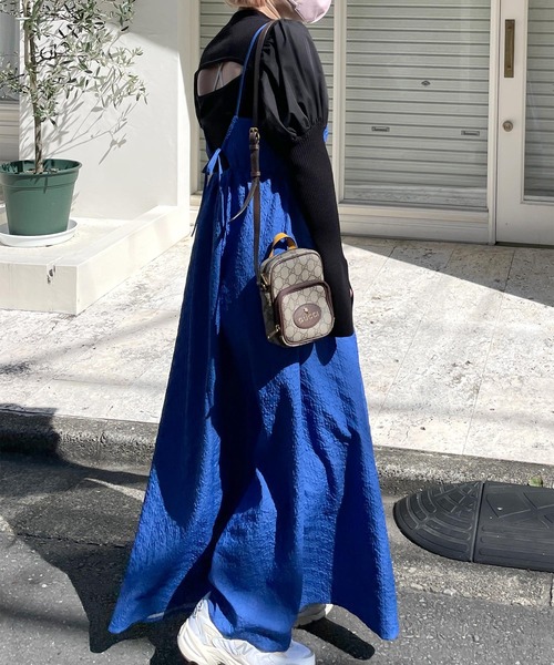 Alley by w closet（アリーバイダブルクローゼット）の「【Alley】パフスリーブニット（ニット/セーター・レディース・ブラック/オフホワイト/ブルー・FREE）」の14枚目の写真