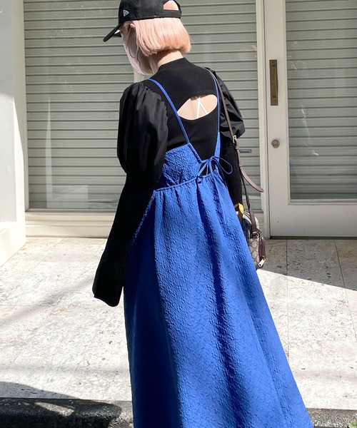 Alley by w closet（アリーバイダブルクローゼット）の「【Alley】パフスリーブニット（ニット/セーター・レディース・ブラック/オフホワイト/ブルー・FREE）」の17枚目の写真