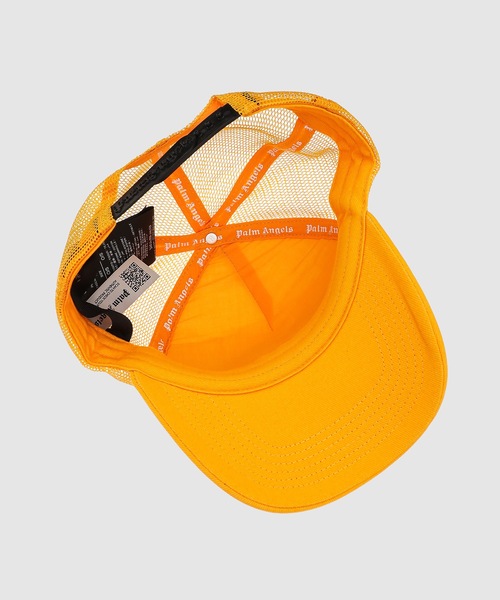 Palm Angels(パームエンジェルス)の「CURVED LOGO MESH CAP(キャップ・メンズ・イエロー/ブラック/レッド・ONE SIZE)」の4枚目の写真