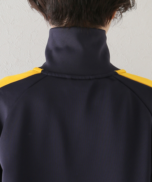 U by SPICK&SPAN（ユーバイスピックアンドスパン）の「【PUMA /プーマ】 ICONIC T7 トラックジャケット（ブルゾン・レディース・ネイビー・FREE）」の9枚目の写真