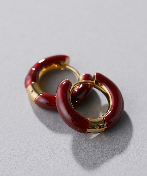 ear PAPILLONNER（イアパピヨネ）の「金属アレルギー対応 ステンレスエポカラーフープピアス（ピアス（両耳用）・レディース・ダークグリーン/ボルドー・FREE）」の3枚目の写真