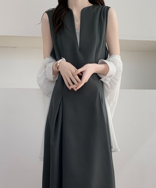 ABITOKYO(アビトーキョー)の「フロントタックスキッパネックフレアワンピース(ワンピース・レディース・ベージュ/ダークブラウン/ブラック/ブルー/チャコールグレー/カーキ/グレイッシュベージュ・S/M)」の11枚目の写真