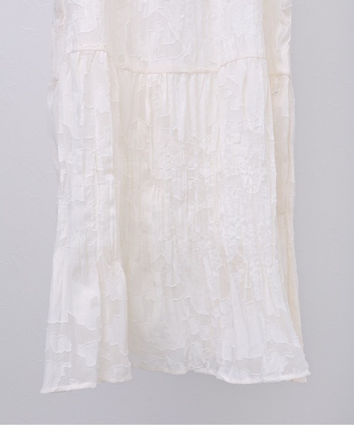 ap retro（アプレトロ）の「シアークリンクルキャミワンピース（ワンピース・レディース・ブラック/アイボリー/グレイッシュベージュ・FREE）」の15枚目の写真