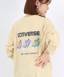 CONVERSE（コンバース）の「CONVERSE（コンバース）スニーカーグラフィック バックプリントロンT（Tシャツ/カットソー・メンズ）」